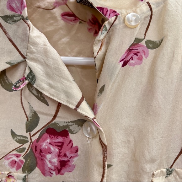 SILK ICON Women’s Silk Blouse - Picture 5 of 15